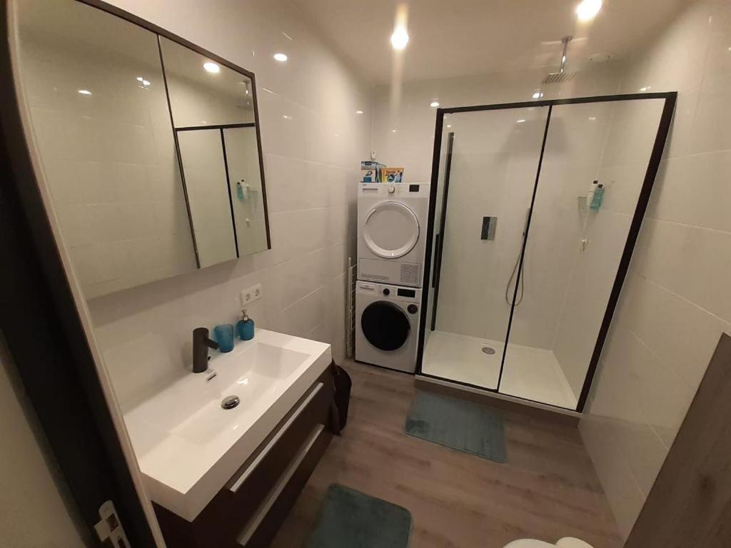 Appartement Deluxe Tilburg Zewnętrze zdjęcie